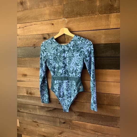 OP Green & Blue Botanical Long Sleeve Open Back One-Piece Swimsuit – Size M - Picture 6 of 11